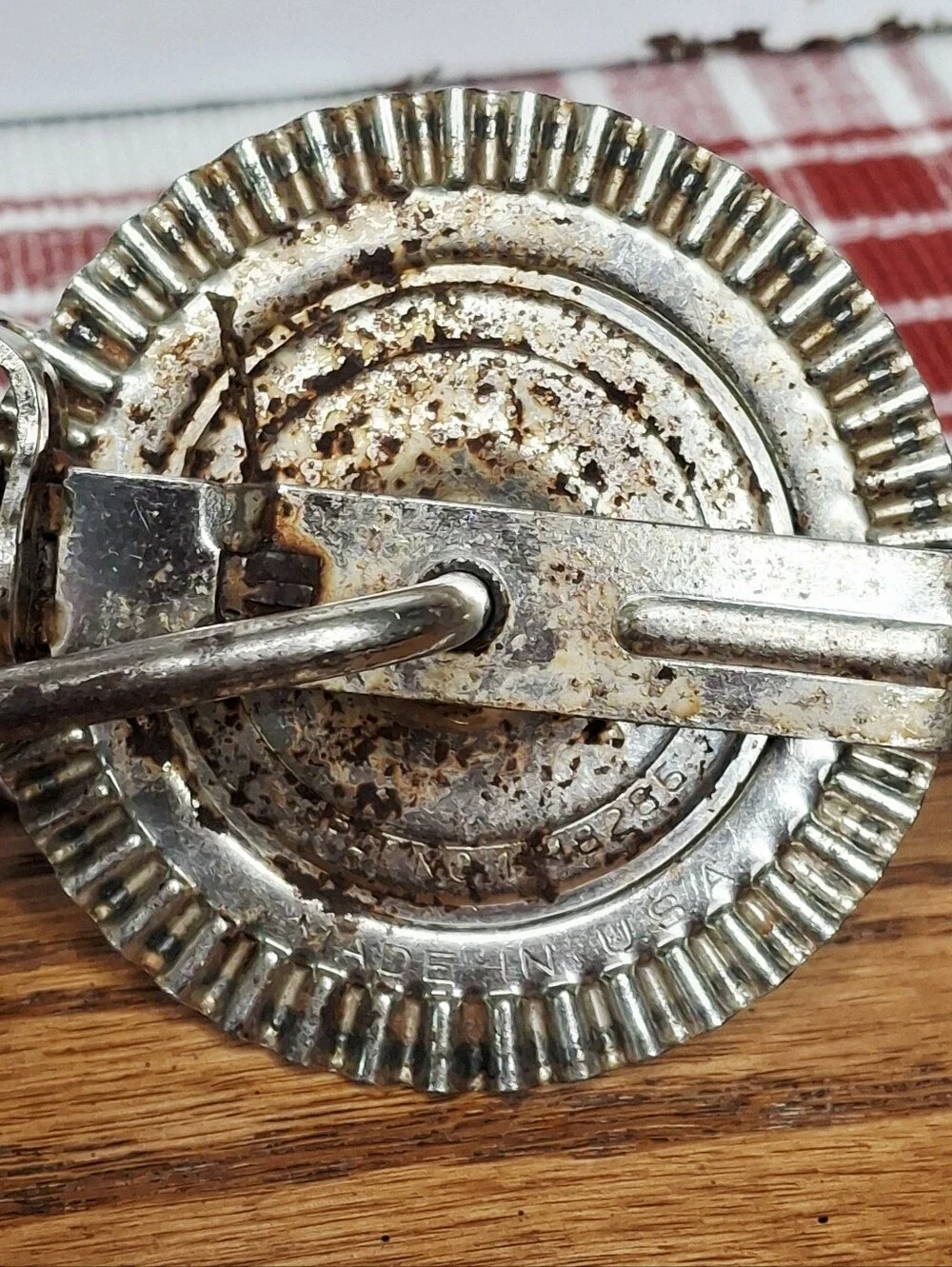 Vintage Red Taplin Egg Beater Rustic Wood Handled Kitchen Collectible Hand Mixer